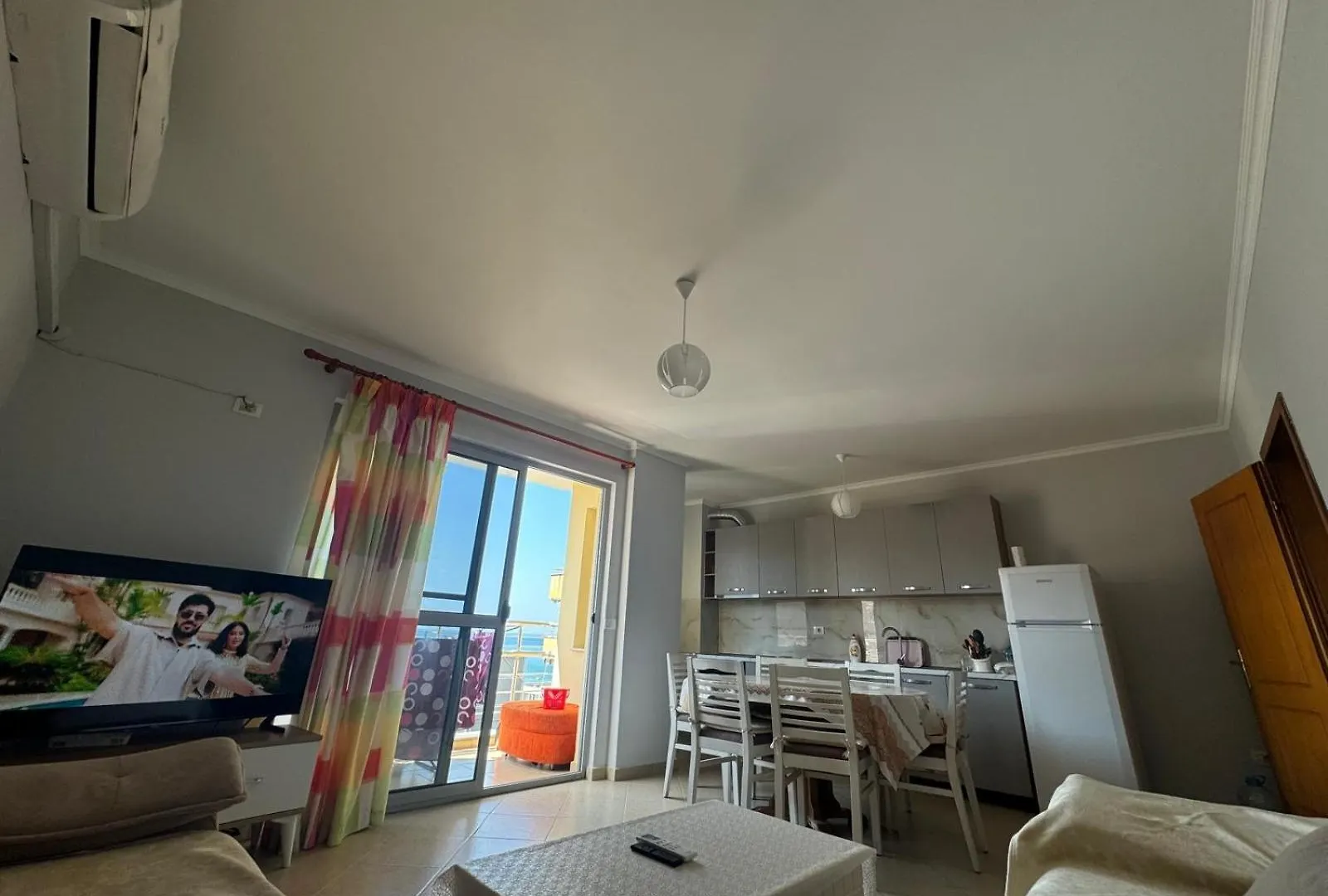 Sali Belvedere Mare E Monti Shëngjin Arnavutluk